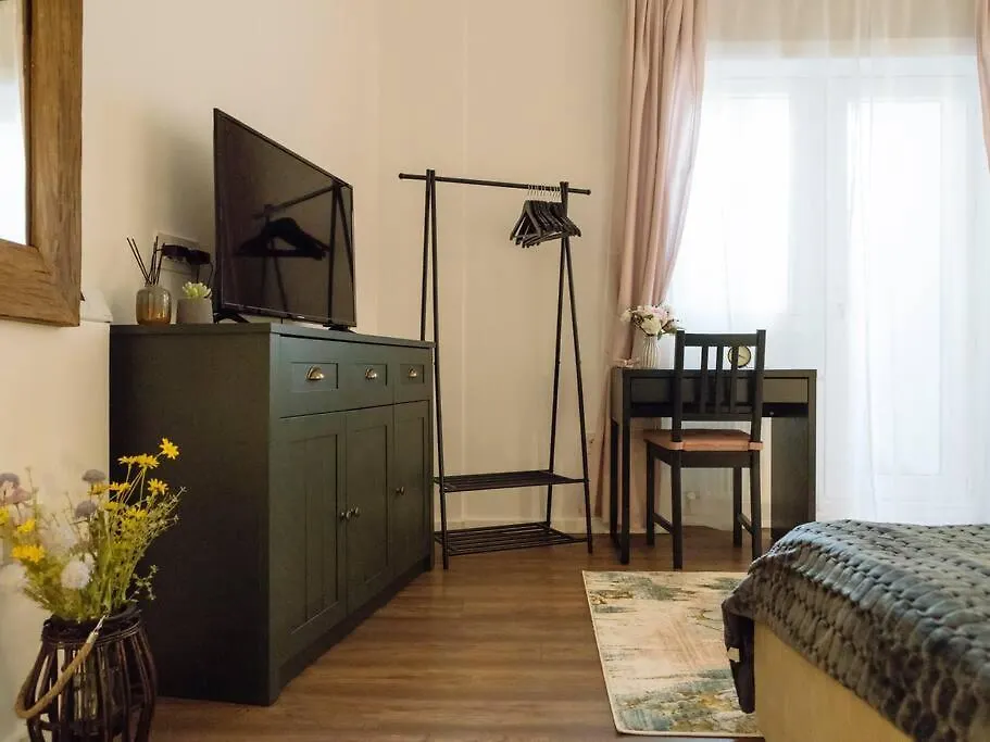 Cozy Studio Next To House Of Parliament Bucharest Apartment